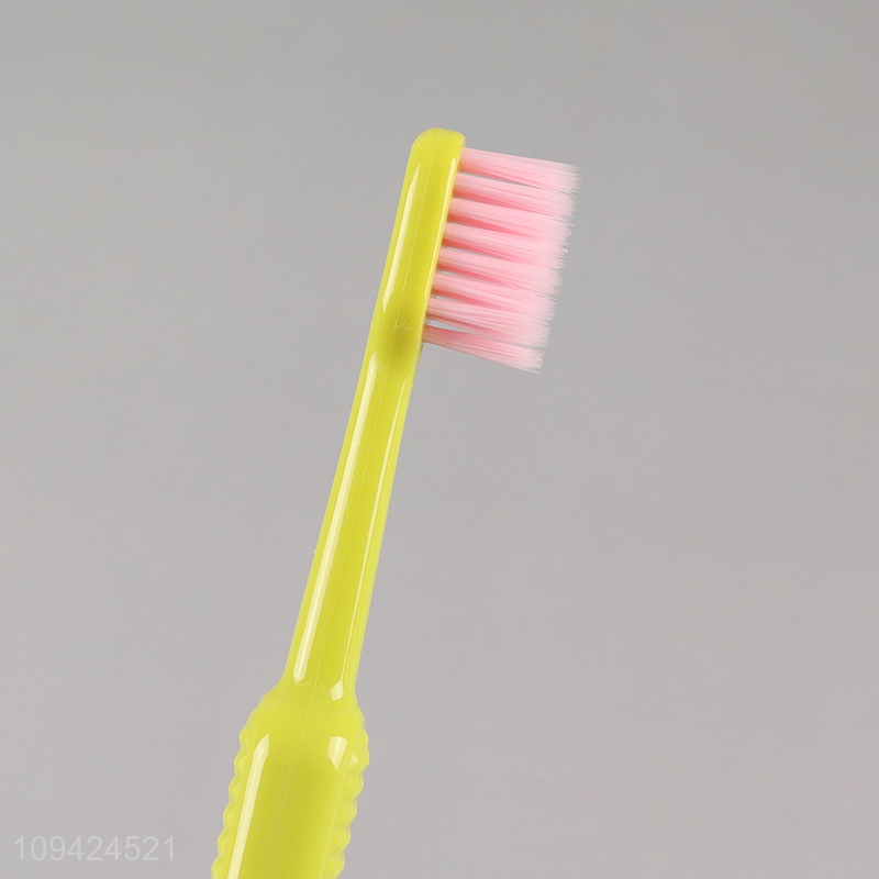 Good Quality 8Pcs Ergonomic Handle Toothbrush Set