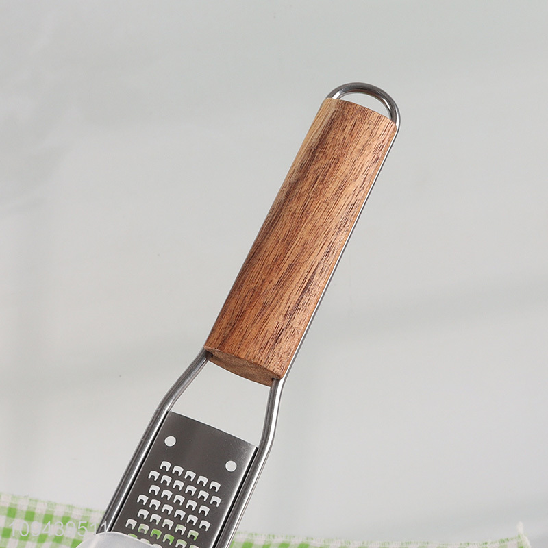 Popular products kitchen gadget vegetable grater with wooden handle