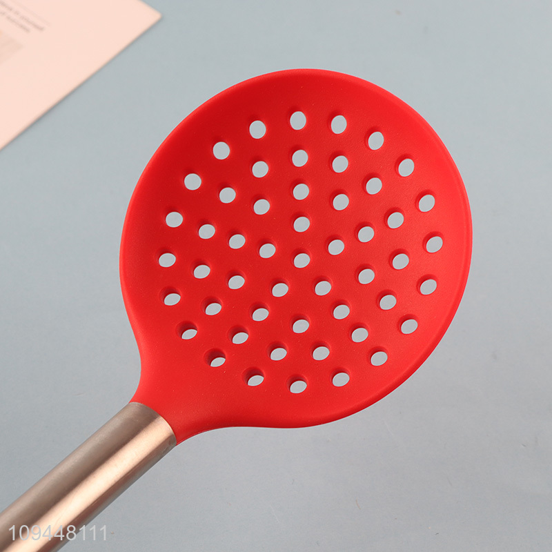Low price kitchen utensil skimmer spoon for household