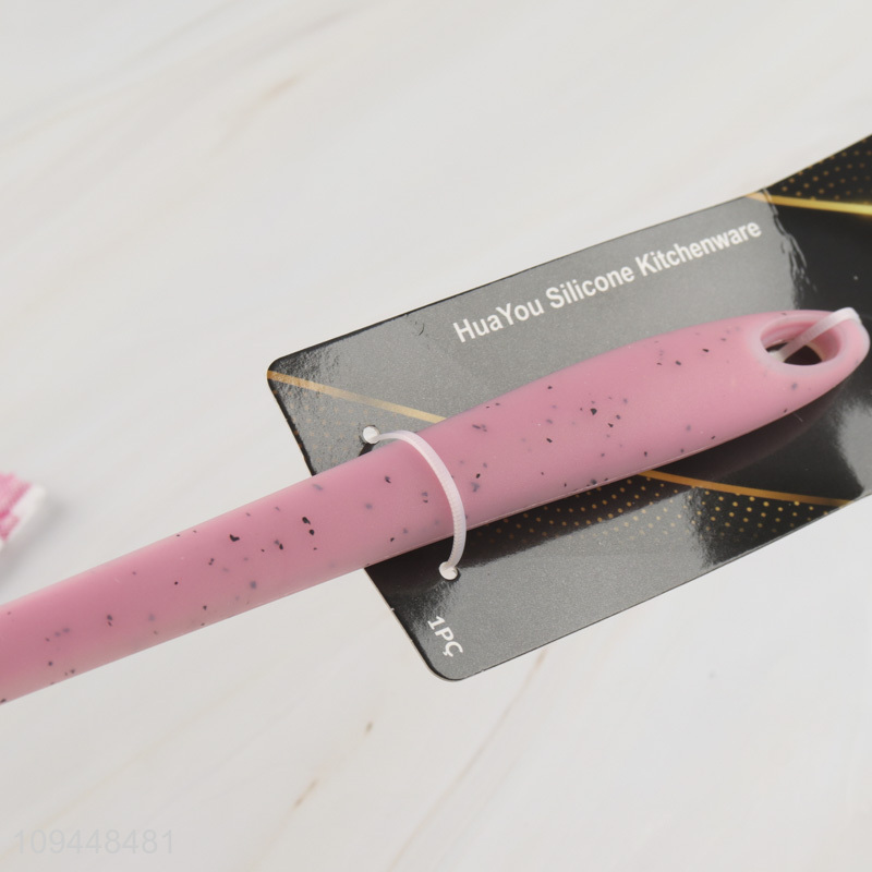 Low price silicone spaghetti spatula with long handle
