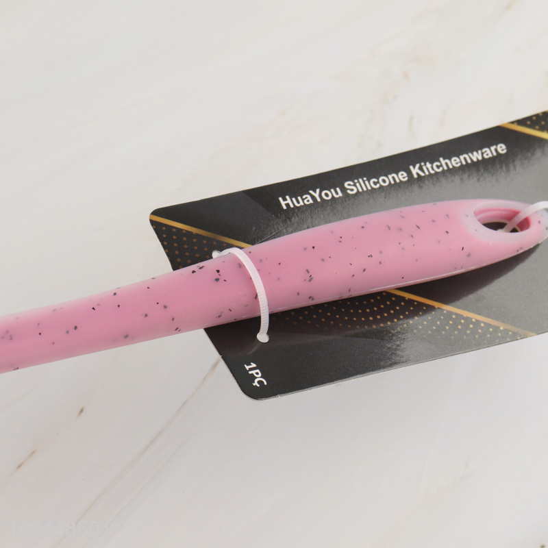 China factory long handle silicone slotted spatula