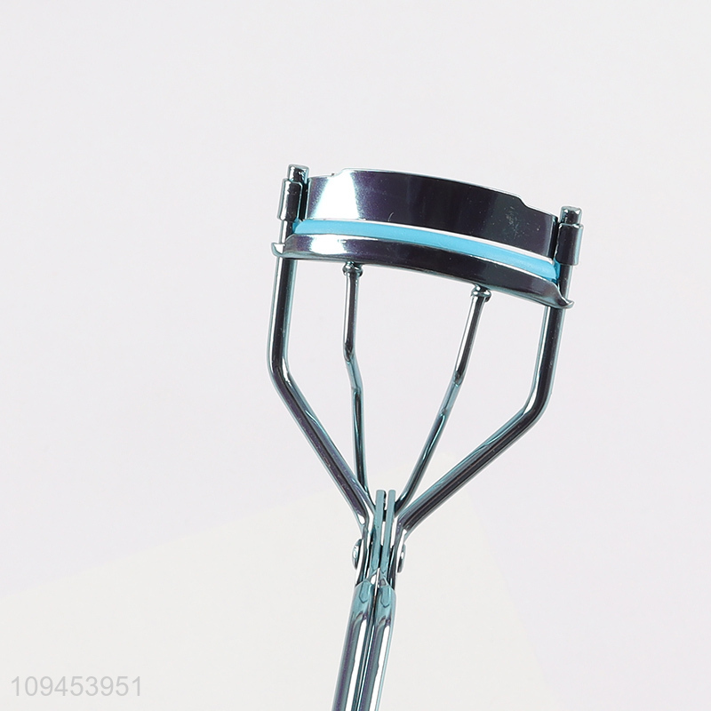 Top selling eyelash curler for daily makeup
