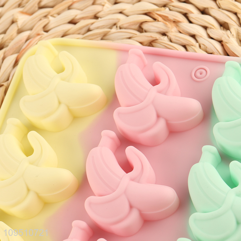 Hot sale non-stick silicone cake mold wholesale