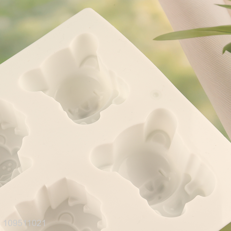 Popular products animal series silicone cake mold