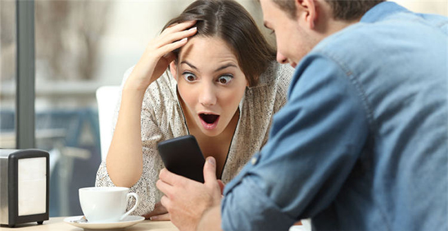 4 Kinds of Phone Shells Are Popular with Oversea Consumers