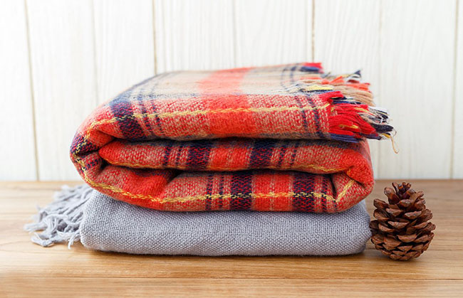 You Need Buy A Blanket Scarf for Yourself